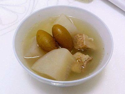 橄榄萝卜茶
